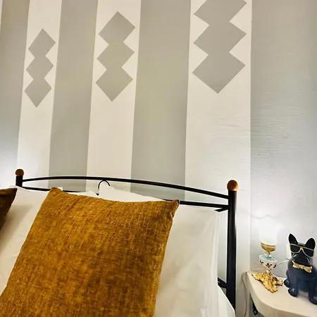 Tatil Evi Vintage House, A Traditional Zakynthian In Town By Mana Gers *