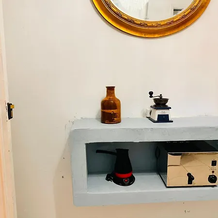 Vintage House, A Traditional Zakynthian In Town By Mana Gers Hébergement de vacances