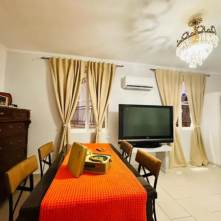 Holiday home Vintage House, A Traditional Zakynthian In Town By Mana Gers *