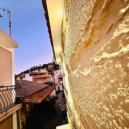 Holiday home Vintage House, A Traditional Zakynthian In Town By Mana Gers