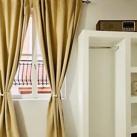 Tatil Evi Vintage House, A Traditional Zakynthian In Town By Mana Gers