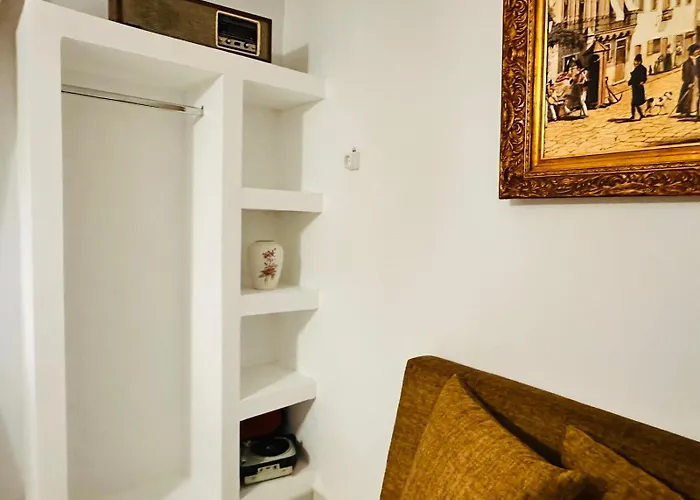 Vintage House, A Traditional Zakynthian In Town By Mana Gers Закинтос